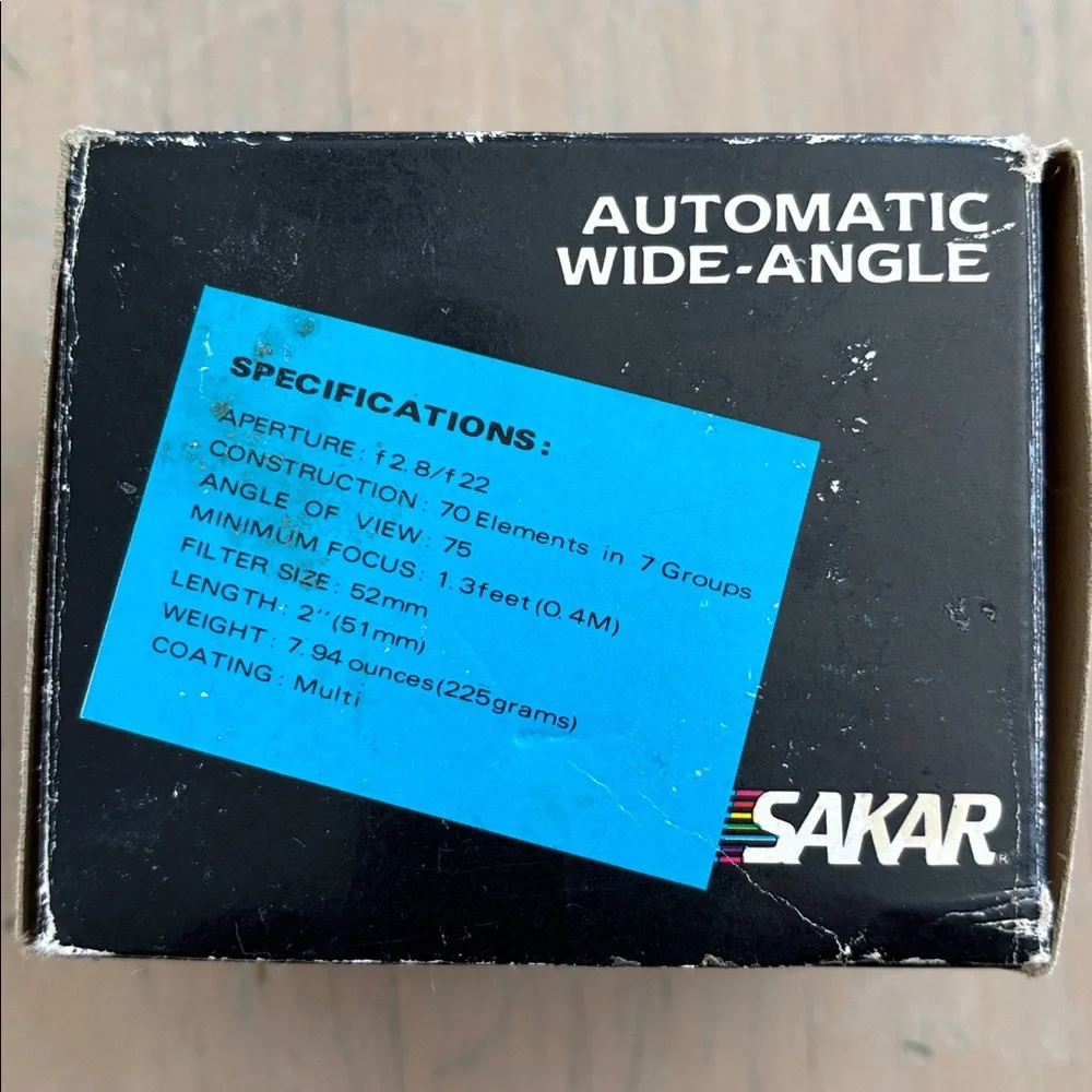 Sakar for Minolta 28mm f/2.8 Wide-Angle Lens